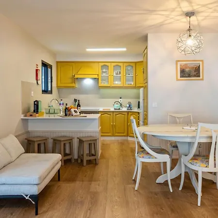 Apartment Referta T2 Prazeres